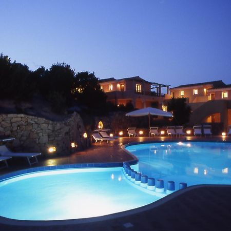 Hotel Stelle Marine Cannigione Esterno foto