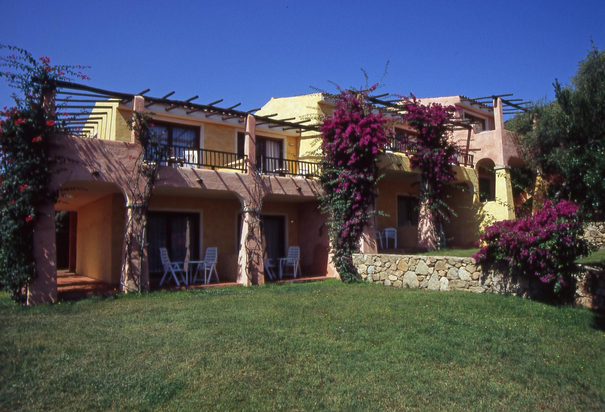 Hotel Stelle Marine Cannigione Esterno foto