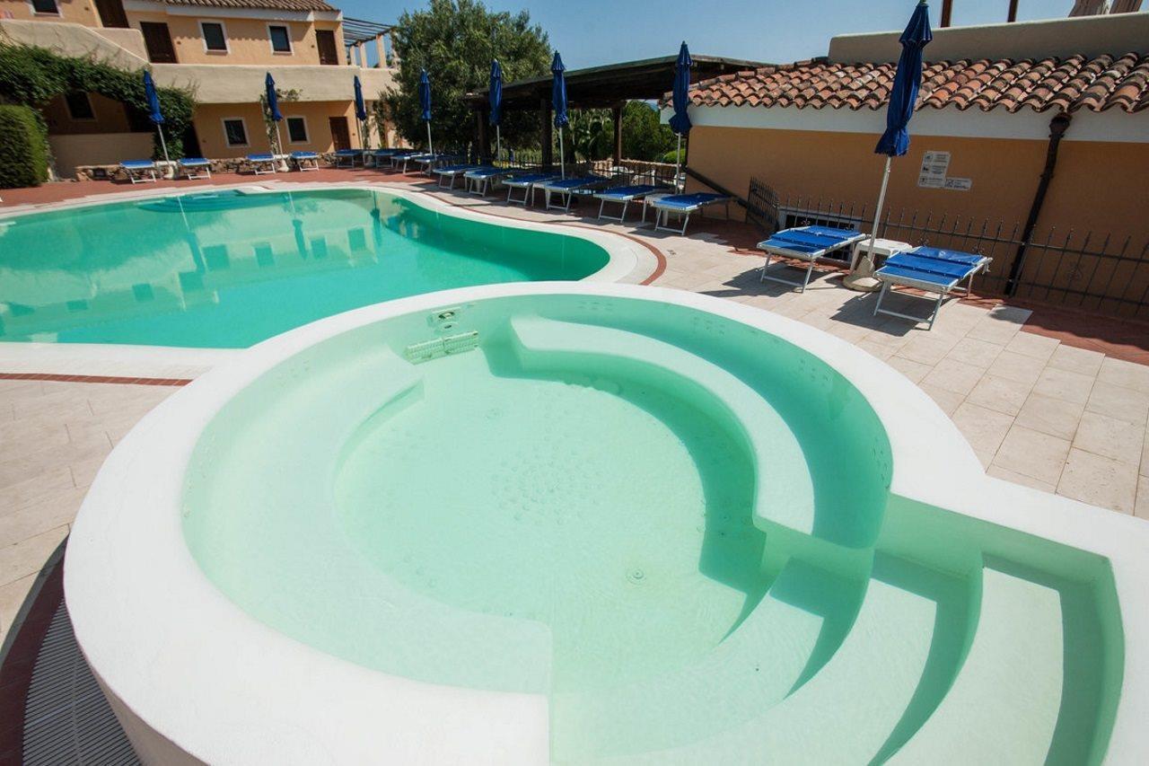 Hotel Stelle Marine Cannigione Esterno foto