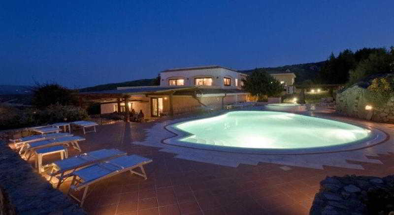 Hotel Stelle Marine Cannigione Esterno foto