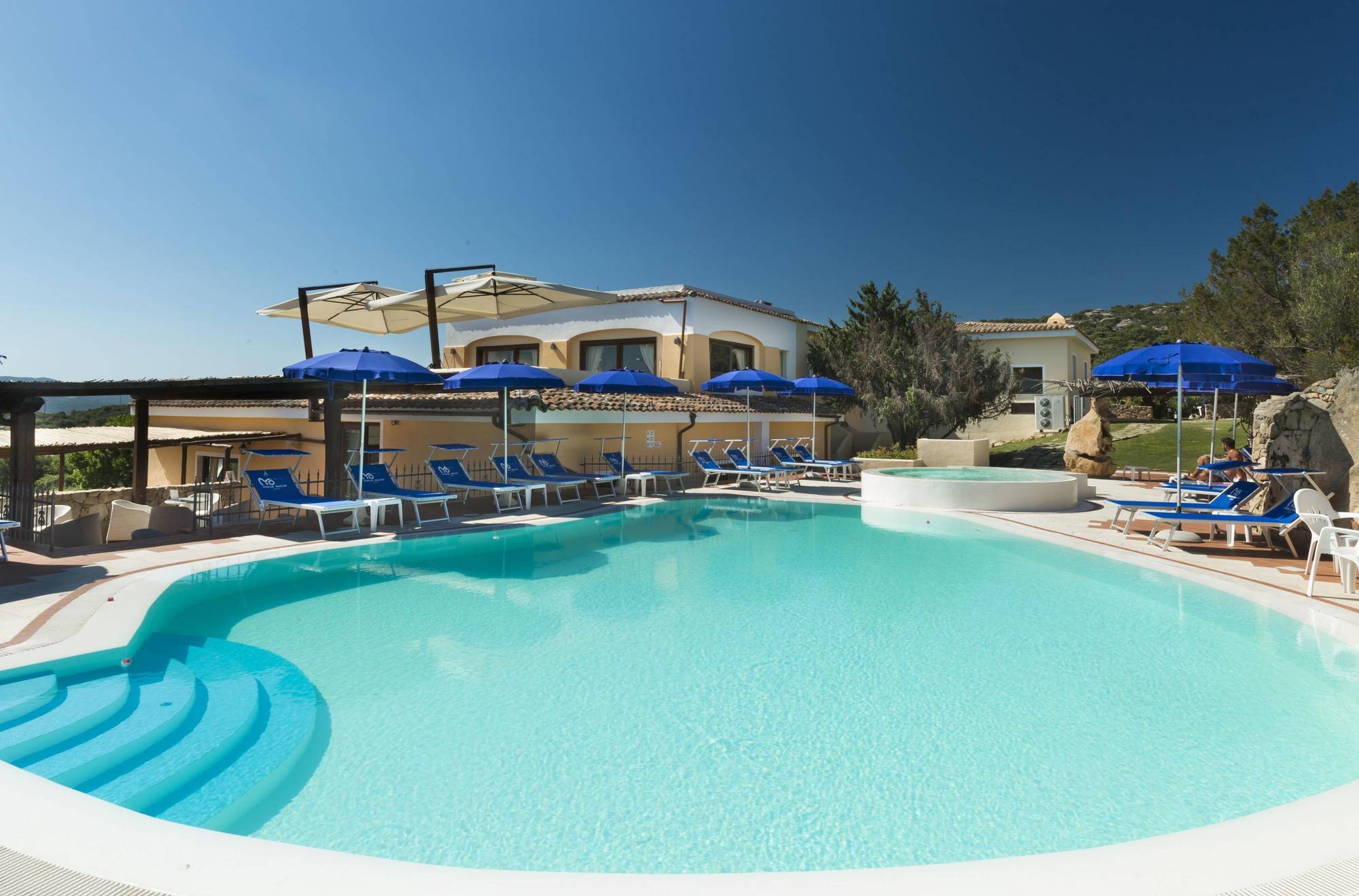 Hotel Stelle Marine Cannigione Esterno foto