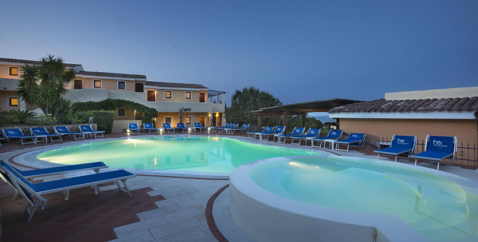 Hotel Stelle Marine Cannigione Esterno foto